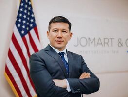 Главные ошибки при подаче на&nbsp;иммиграционные визы. Советы юриста из&nbsp;США
