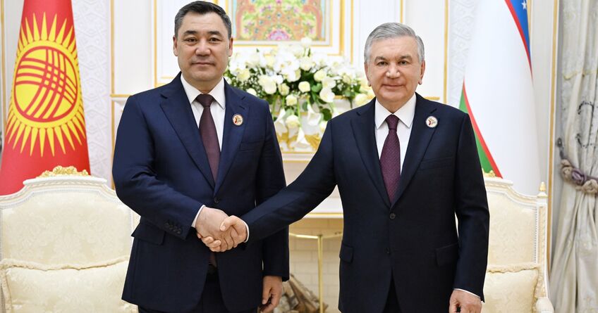 Садыр Жапаров и&nbsp;Шавкат Мирзиеев обсудили двустороннюю и&nbsp;региональную повестку
