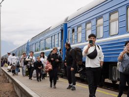 Поезд на&nbsp;Иссык-Куль запустили на&nbsp;все лето. Что изменилось для пассажиров
