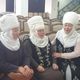 Фото 24.kg. Кыргызская женщина должна одеваться так, считают организаторы форума