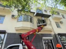 Жители дома на&nbsp;проспекте Чуй пожаловались на&nbsp;демонтаж узаконенных конструкций
