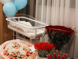 Стало известно, как Айсулуу Тыныбекова назвала новорожденного сына
