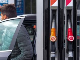 Russia imposes complete ban on export of gasoline and jet fuel